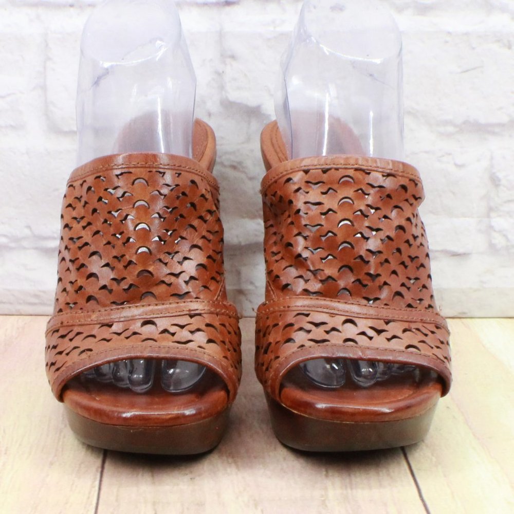 Frye Sage Cut Brown Leather Slip On Platform Heeled Sandals Size 9 Medium - Picture 4 of 9